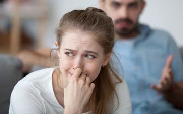 Deixar de gostar de alguém é um processo que leva tempo e é preciso ter paciência - iStock