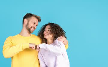 A amizade colorida pode ser definida como um relacionamento baseado na parceria sexual sem compromisso romântico - iStock